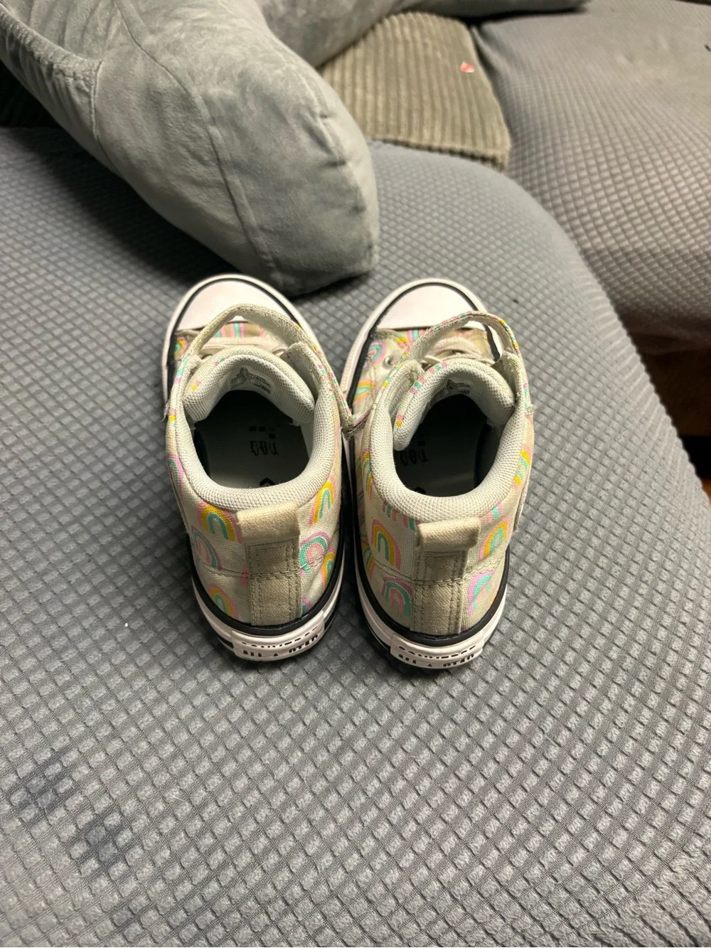 Converse Chuck Taylor Malden Street Mid Rainbows Youth Size 1 Pastel Shoes